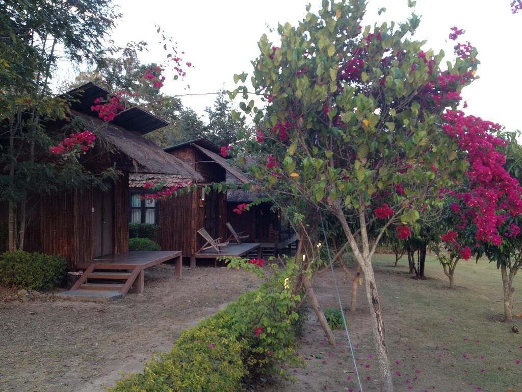 Paipunthong Resort Zimmer foto